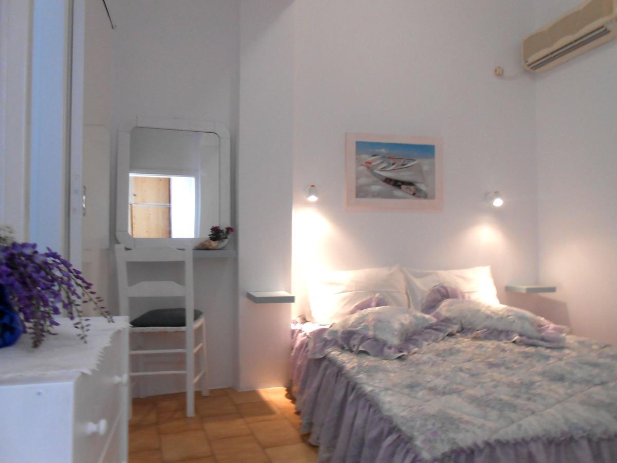 Angeliki Pension Katapola Exterior photo